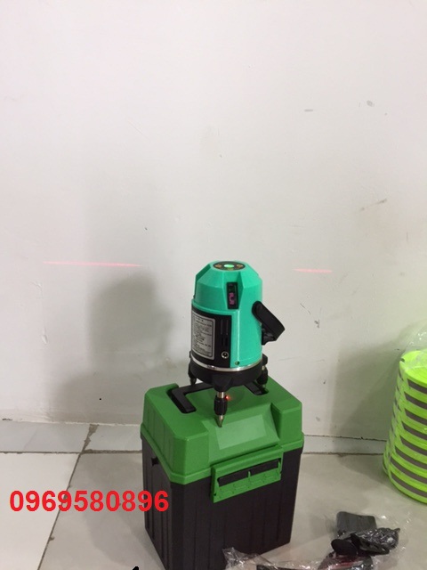 Máy cân bằng  5 tia la ze xanh giá rẻ 