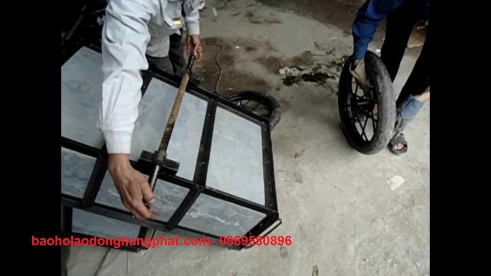 Xe cải tiến chuyên trở vật liệu xây dựng 