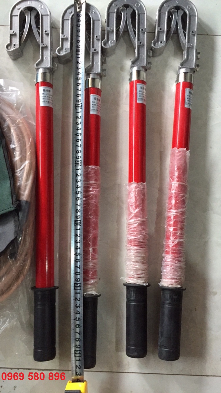 Cóc kẹp cáp  dùng cho đường dây từ 500-630  NGK